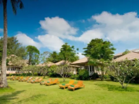 มากะธานี รีสอร์ท โรงแรมในเกาะหมาก