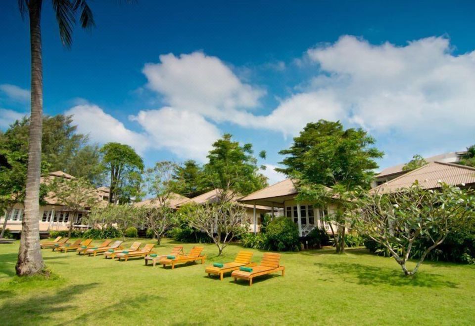 3. 마카타니 리조트..