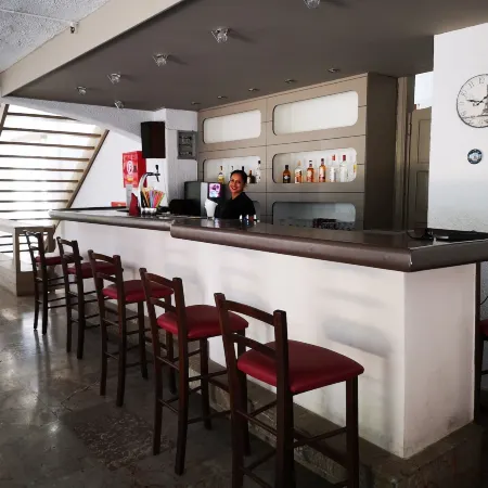 Apollon Hotel