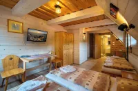 Wellness Rezort Jánošíkov Dvor Hotel di Zazriva