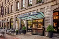 Harborside Inn Hotels near Savin Hill Beach