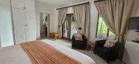 Ndiza Lodge and Cabanas