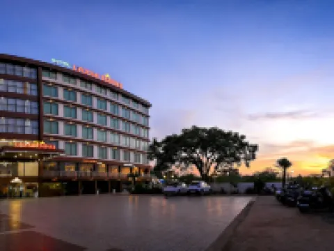 Hotel Laxmi Empire Hotels in Salcete