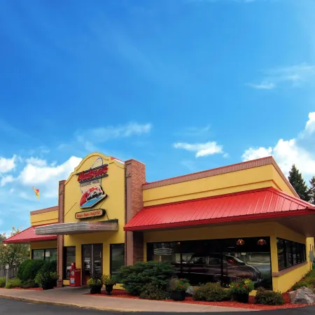 Days Inn by Wyndham Marquette