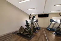 Best Western Topeka Inn  Suites - نادي رياضي