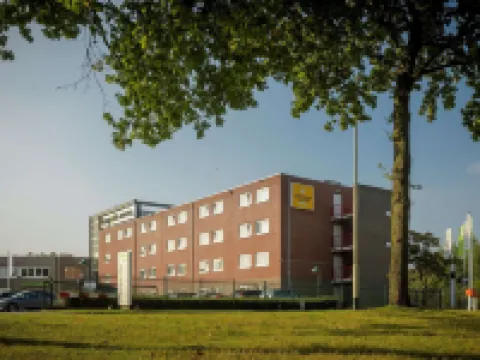 カンパニール ホテル & レストラン ブレダ ブレッダのホテル