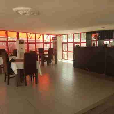 Nelseno Hotel Dining/Meeting Rooms