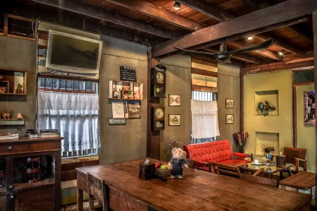 Poonsawasdi Hotel Отели рядом с достопримечательностью «Kaeng Khut Khu»