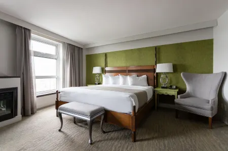 Hotel Champlain