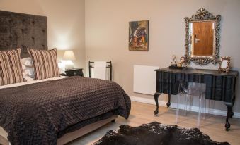 A' Queenslin Guesthouse