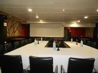 Hotel Simran Hotels in Raipur