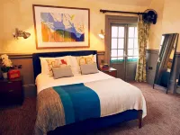 Frederick Street Townhouse โรงแรมใกล้พิพิธภัณฑ์คอฟฟินเวิร์คส์