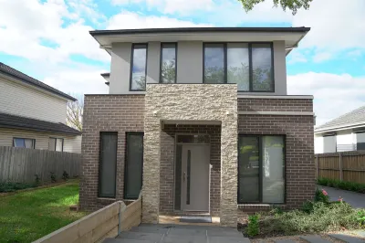 New Comfort House Near Box Hill
