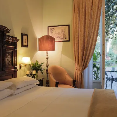 Hotel Villa Liana Отели рядом с достопримечательностью «Спортивный комплекс «Нельсон Мандела Форум»»