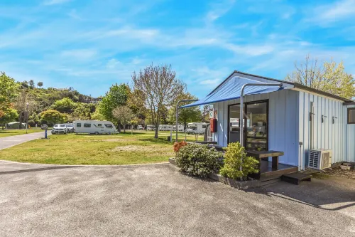 Kaiteriteri Reserve Cabins Hotels in Motueka