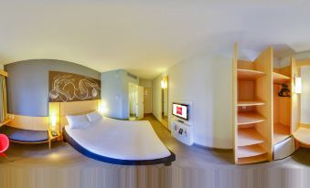 Ibis Goiania