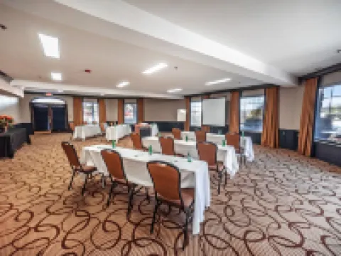 The Stone Castle Hotel & Conference Center Hoteles en Branson