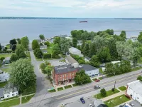 The Roxy Cape Vincent