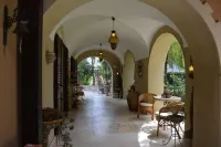Casa Rubino - Confortevole Casa Con Ampio Spazio Esterno e Piscina Privata - Bungalows