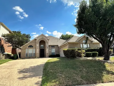 New Spacious 5-Bedroom Home for Large Family 갈런드 호텔