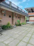 Kanaya Homestay & Warung Heaven Hotell i Buleleng