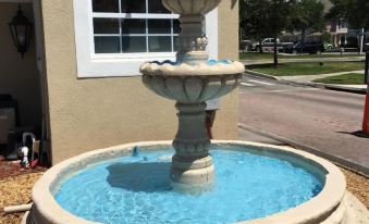 Venetian Bay Townhome 3 Bedroom Townhouse by RedAwning