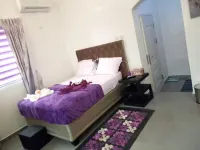 Lavender Spa and Suites Hotel di 