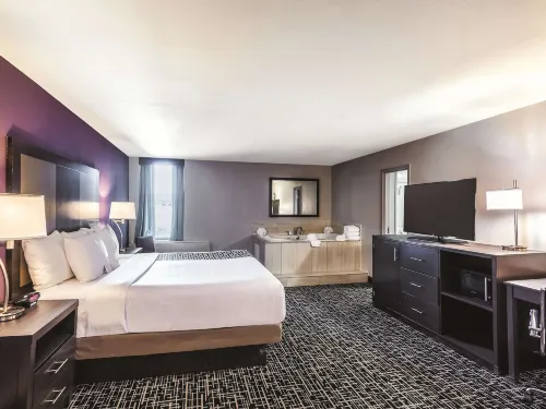 La Quinta Inn & Suites by Wyndham Colorado Springs North