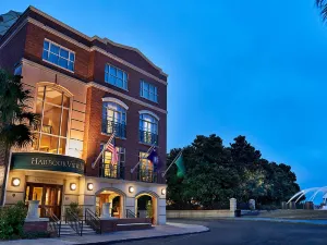 Harbourview Inn