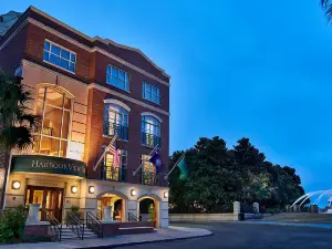Harbourview Inn