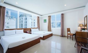 Golden Light Hotel
