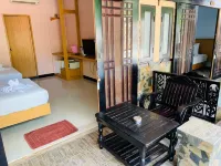 Delight Resort Các khách sạn gần Bãi biển Haad Rin