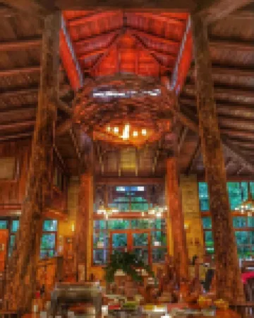 拉阿爾德德拉瑟爾瓦旅館