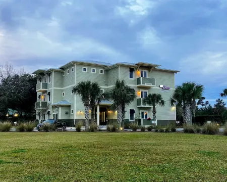 30-A Inn & Suites Hotels in Santa Rosa Beach