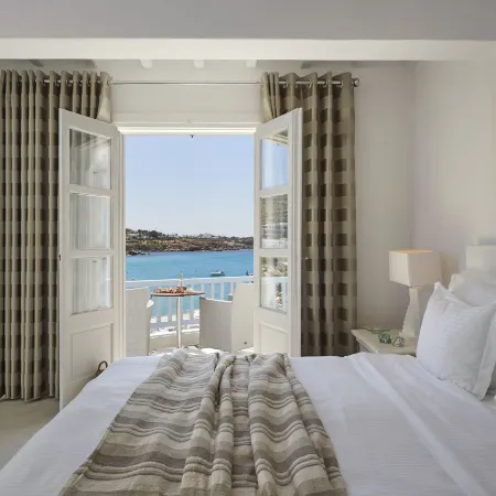Petinos Beach Hotel