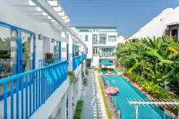 Santorin HoiAn Villa - Villas
