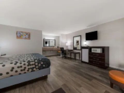 Econo Lodge Cheraw Market Street Hotels in Cheraw