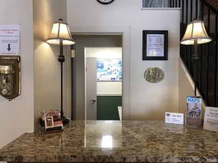 Oasis Guest House Отели рядом с достопримечательностью «African Meeting House»