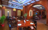 Chanakya Bnr Hotel - breakfast