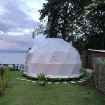 Hotel Punta Leona โรงแรมใน