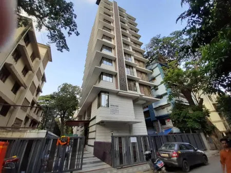 Mumbai House Luxury Apartment Отели рядом со станцией Lokmanya Tilak Terminus