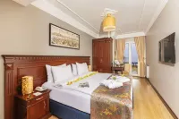 The Magnaura Palace Hotel - Dağ Manzaralı