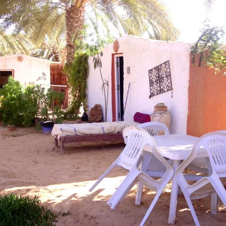Accommodation near Desert a Douz
