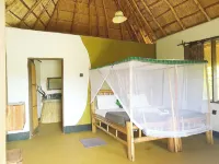 Hornbill Bush Lodge Hotels in Nwoya