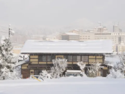Sakura Guest House Hotels near Hida no Sato Folk Village Museum