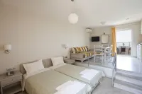 Phaedra Hotel - balcony