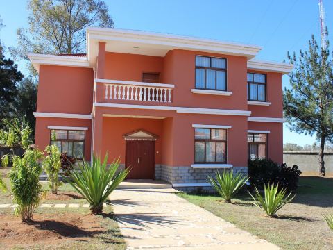 Madagascar Golden Peacock Hotel