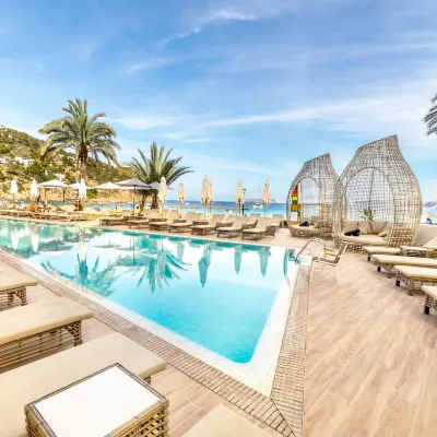 Grupotel Cala San Vicente Hoteles cerca de Río de Santa Eularia