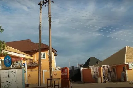 First Laurel Hotel & Suites