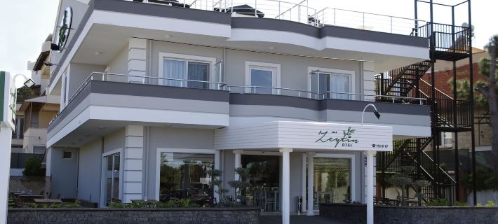 Urla Zeytin Hotel Hotele w: Urla